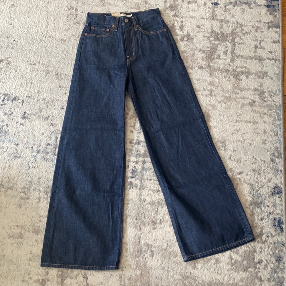 Levi’s Ribcage Wide-leg Pant